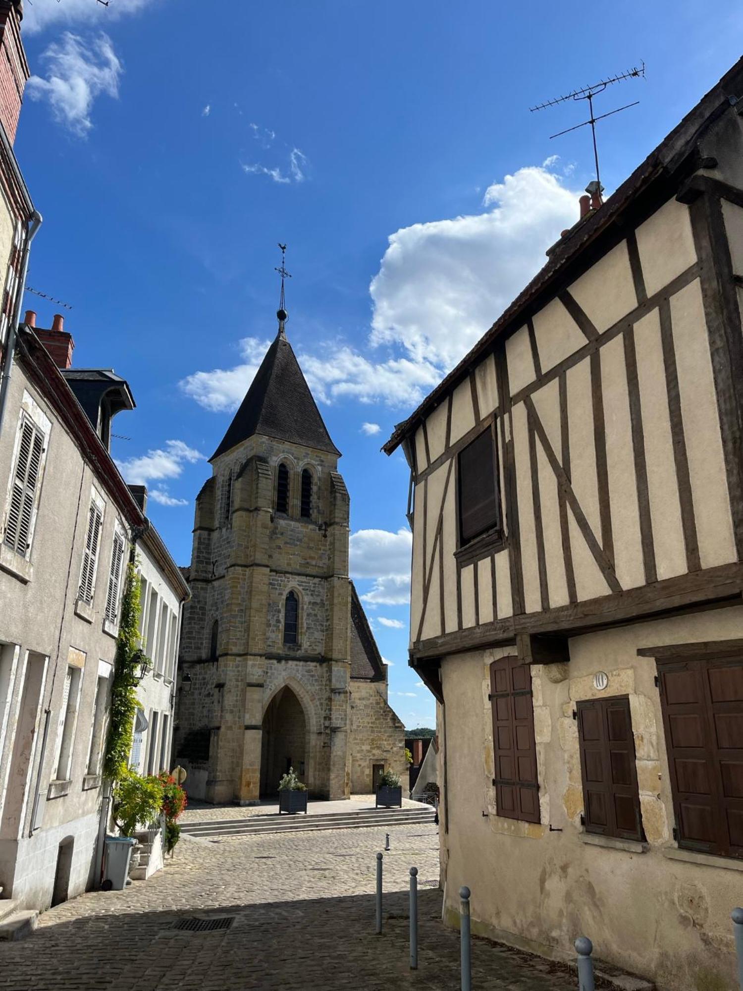 La Confiserie , Vierzon , Proche Gare , Tout Confort المظهر الخارجي الصورة